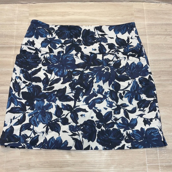 La Blanca Swim Skirt Cover-up in Blue